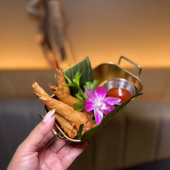 Lemongrass Brooklyn - Shrimp rolls - Thai Near Me - Brooklyn, New York