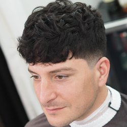 Apex Barber Shop - Messy look