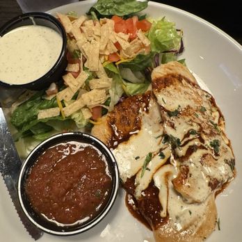 Red Robin - Ensenada Chicken Platter - Burgers Near Me - Federal Way, Washington Red Robin - Ensenada Chicken Platter - Burgers Near Me - Federal Way, Washington