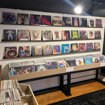 Demun Records - Vinyl Records Near Me - Clayton, Missouri Demun Records - Vinyl Records Near Me - Clayton, Missouri