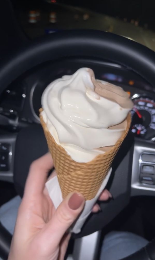 BRAUM’S ICE CREAM & DAIRY STORE Updated September 2024 19 Photos