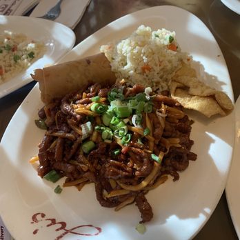 Yu's Mandarin - Xiao-Ping Pork - Chinese Near Me - Schaumburg, Illinois Yu's Mandarin - Xiao-Ping Pork - Chinese Near Me - Schaumburg, Illinois