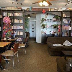 Monociclo - The inside of the coffee shop