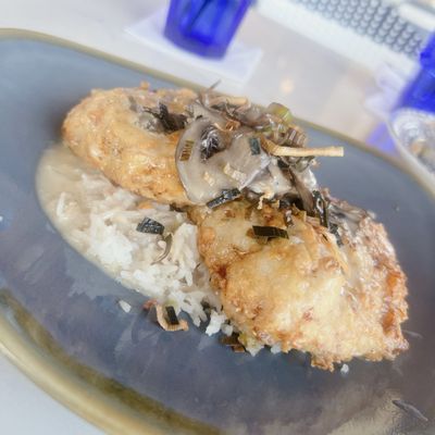 Zuzul Coastal Cuisine by null