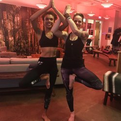 Modo Yoga