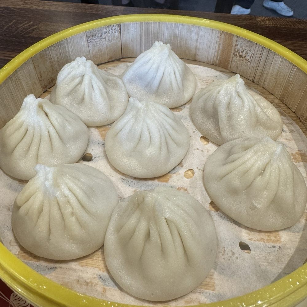 88 Bao Bao - Perfect combination of soup and filling. - Asian Fusion Near Me - Merced, California 88 Bao Bao - Perfect combination of soup and filling. - Asian Fusion Near Me - Merced, California