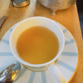 Swan - White peach tea with cream - British Near Me - Bankside, XGL Swan - White peach tea with cream - British Near Me - Bankside, XGL