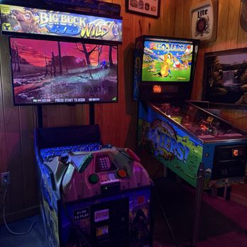Moodright's - Bars Near Me - Savannah, Georgia