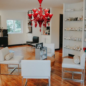 Redhead Salon Boutique - Hair Salons Near Me - Muncie, Indiana