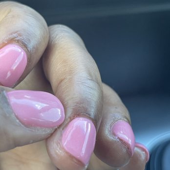 Organic Spa and Nails - Cut around my cuticle on my 2nd left finger - Nail Salons Near Me - Austin, Texas