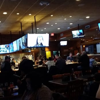 Smokey Bones - Bar 101 - Barbeque Near Me - Virginia Beach, Virginia Smokey Bones - Bar 101 - Barbeque Near Me - Virginia Beach, Virginia