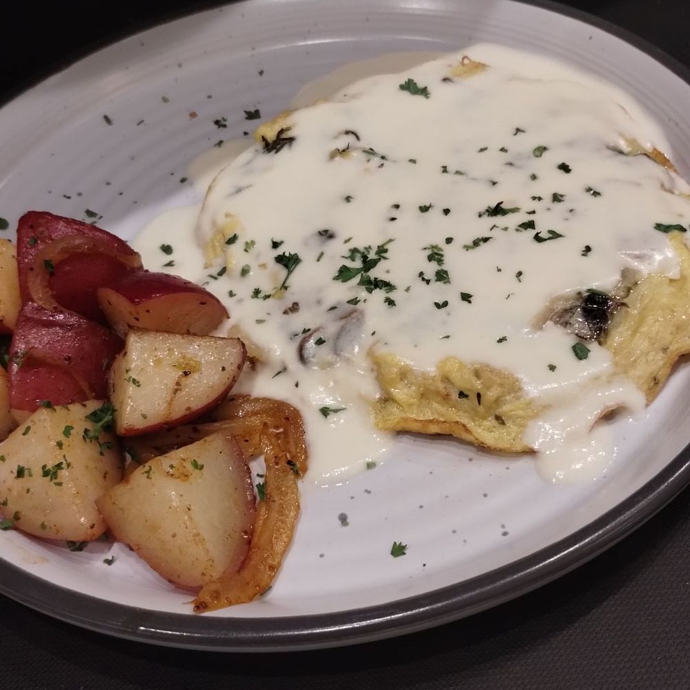 Savanna - Frittata with mornay sauce - Seafood Near Me - Gulf Shores, Alabama Savanna - Frittata with mornay sauce - Seafood Near Me - Gulf Shores, Alabama