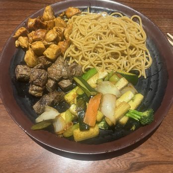 Kasai Japanese Restaurant - Steak n Chicken Hibachi w noodles. - Japanese Near Me - Wadsworth, Ohio