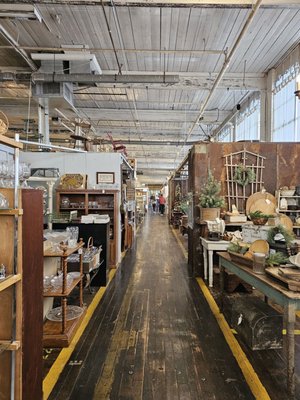The Depot at Gibson Mill by null