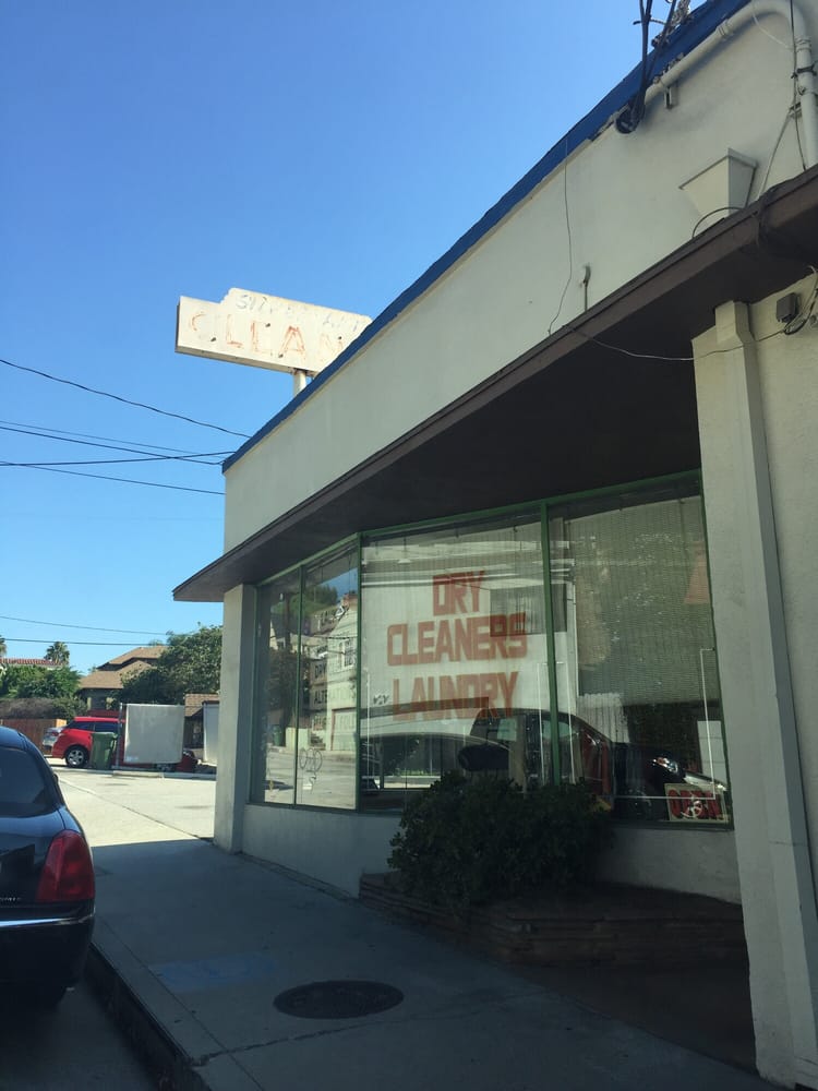SILVER LAKE CLEANERS CLOSED Updated August 2024 29 Reviews 1726