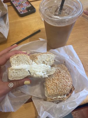 Mocha Mott's by null