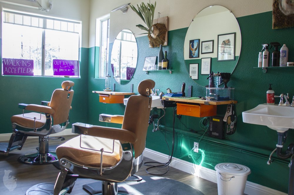 Paloma Barbershop Logo