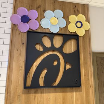 Chick-fil-A - cutie little flowers! - Fast Food Near Me - Charleston, South Carolina Chick-fil-A - cutie little flowers! - Fast Food Near Me - Charleston, South Carolina