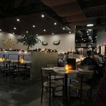 Savor Restaurant - the interior of a restaurant - Seafood Near Me - Carmel, Indiana Savor Restaurant - the interior of a restaurant - Seafood Near Me - Carmel, Indiana