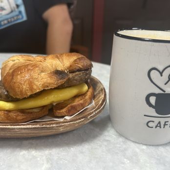Speakeasy Cafe - sandwhich and latte - Coffee & Tea Near Me - St Louis, Missouri