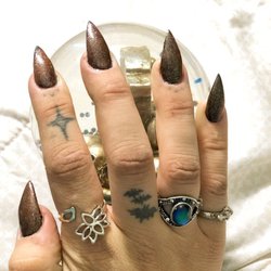 Nails Allure - Nails