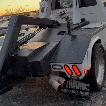 Castro’s Towing & Recovery - Towing Near Me - Des Plaines, Illinois Castro’s Towing & Recovery - Towing Near Me - Des Plaines, Illinois