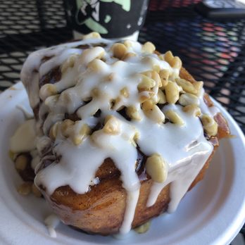Cinnamon Roll Place - Bakeries Near Me - Kihei, Hawaii Cinnamon Roll Place - Bakeries Near Me - Kihei, Hawaii