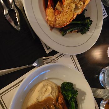 The Bicycle Thief - Filet mignon with half a lobster, stuffed chicken breast with broccolini, carrots - Italian Near Me - Halifax, Nova Scotia