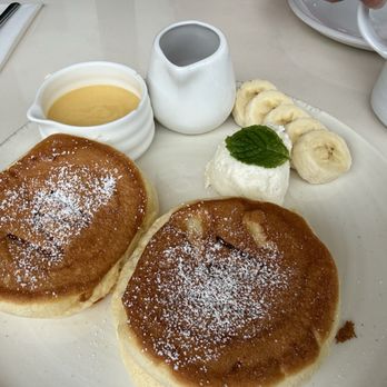 Westman Cafe - Soufflé pancake - Cafes Near Me - Urban Honolulu, Hawaii Westman Cafe - Soufflé pancake - Cafes Near Me - Urban Honolulu, Hawaii