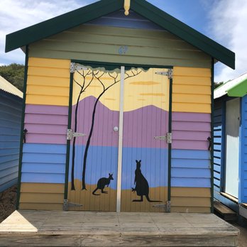 Brighton Beach - Beaches Near Me - Brighton, VIC