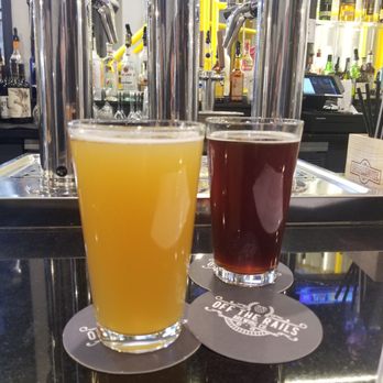Off The Rails Brewing - Light and dark selection - Breweries Near Me - Sunnyvale, California Off The Rails Brewing - Light and dark selection - Breweries Near Me - Sunnyvale, California