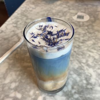 Café Georgetown - ICED DAY DREAM LATTE - Coffee & Tea Near Me - Washington, DC, District of Columbia