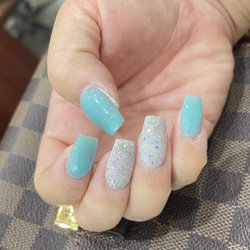 Sydney Nails - Dip powder indoor light By Lida