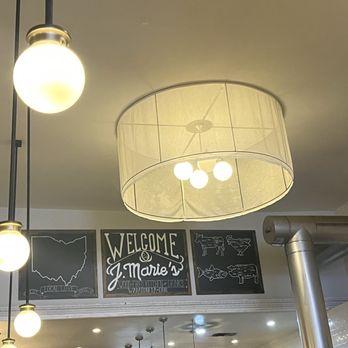 J Marie's - Inside - New American Near Me - Wapakoneta, Ohio