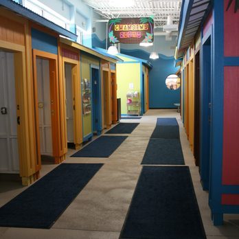 Goldfish Swim School - Edmond - The changing area. - Swimming Lessons/Schools Near Me - Edmond, Oklahoma