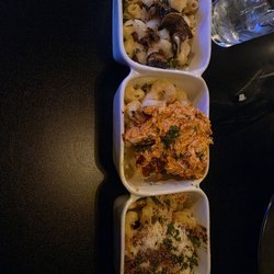Blackstone - Mac and cheese flight