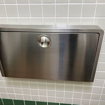 Robinson Nature Center - Changing tables - Parks Near Me - Columbia, Maryland