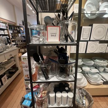 Williams-Sonoma - Reduced items - Kitchen & Bath Near Me - Harrisburg, Pennsylvania