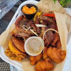 Sak Pase Foodtruck - Yum