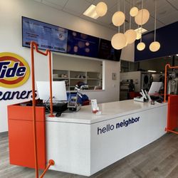 Tide Cleaners - I'm loving the convenience of Tide Cleaners. There's a 24/7 drop off and pick up. Nicholas the store manager is very cool.