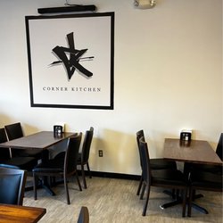 The Corner Kitchen - Clean and contemporary