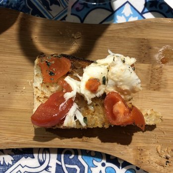 Pizzeria Carlo Alberto - Bruschetta - Italian Near Me - Pompei, NA