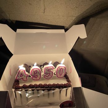 Baskin-Robbins - Oreo ice cream cake - Ice Cream & Frozen Yogurt Near Me - Lakewood, California Baskin-Robbins - Oreo ice cream cake - Ice Cream & Frozen Yogurt Near Me - Lakewood, California