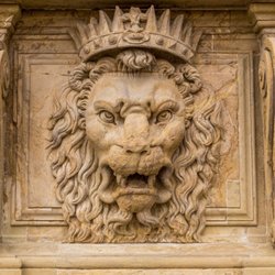 Vincent's Italian Cuisine - The de Medici family Crest for the Bank of Medici.