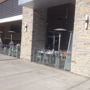 The Counter Mountain View - Outside seating - Burgers Near Me - Mountain View, California