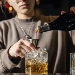 DropTop Pizza - Craft Cocktails
