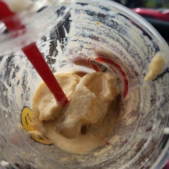 Scooter's Coffee- New Lenox, IL - They charge too much to not know how to use a blender. These are chunks of ice in my smoothie btw - Coffee & Tea Near Me - New Lenox, Illinois