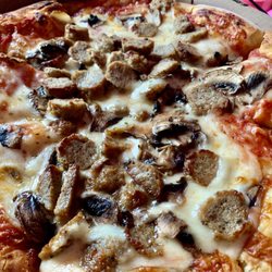Arkay Pizza & Variety Store - The BEST meatball & mushroom pizza you'll find.