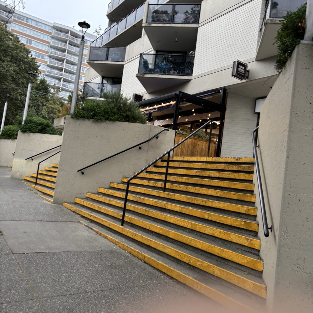 Heron Rock Bistro - The entrance - Breakfast & Brunch Near Me - Victoria, British Columbia
