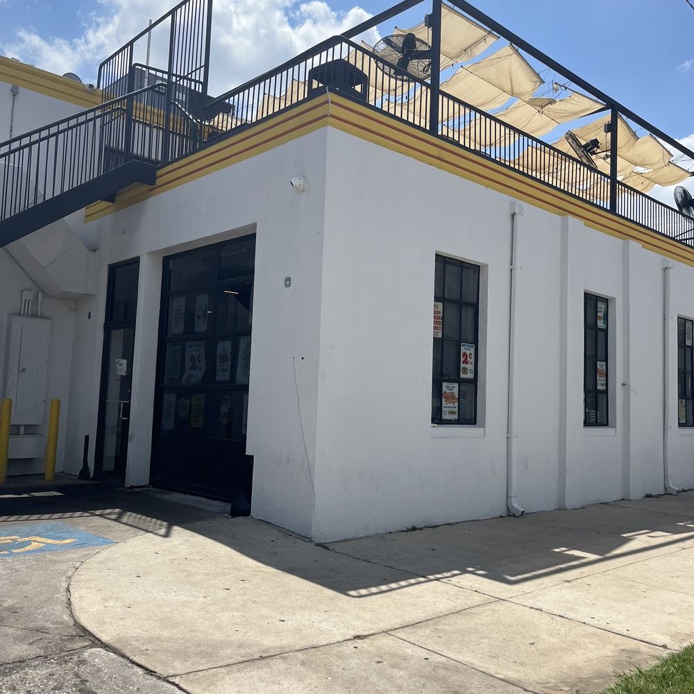Burger Bodega - Burgers Near Me - Houston, Texas